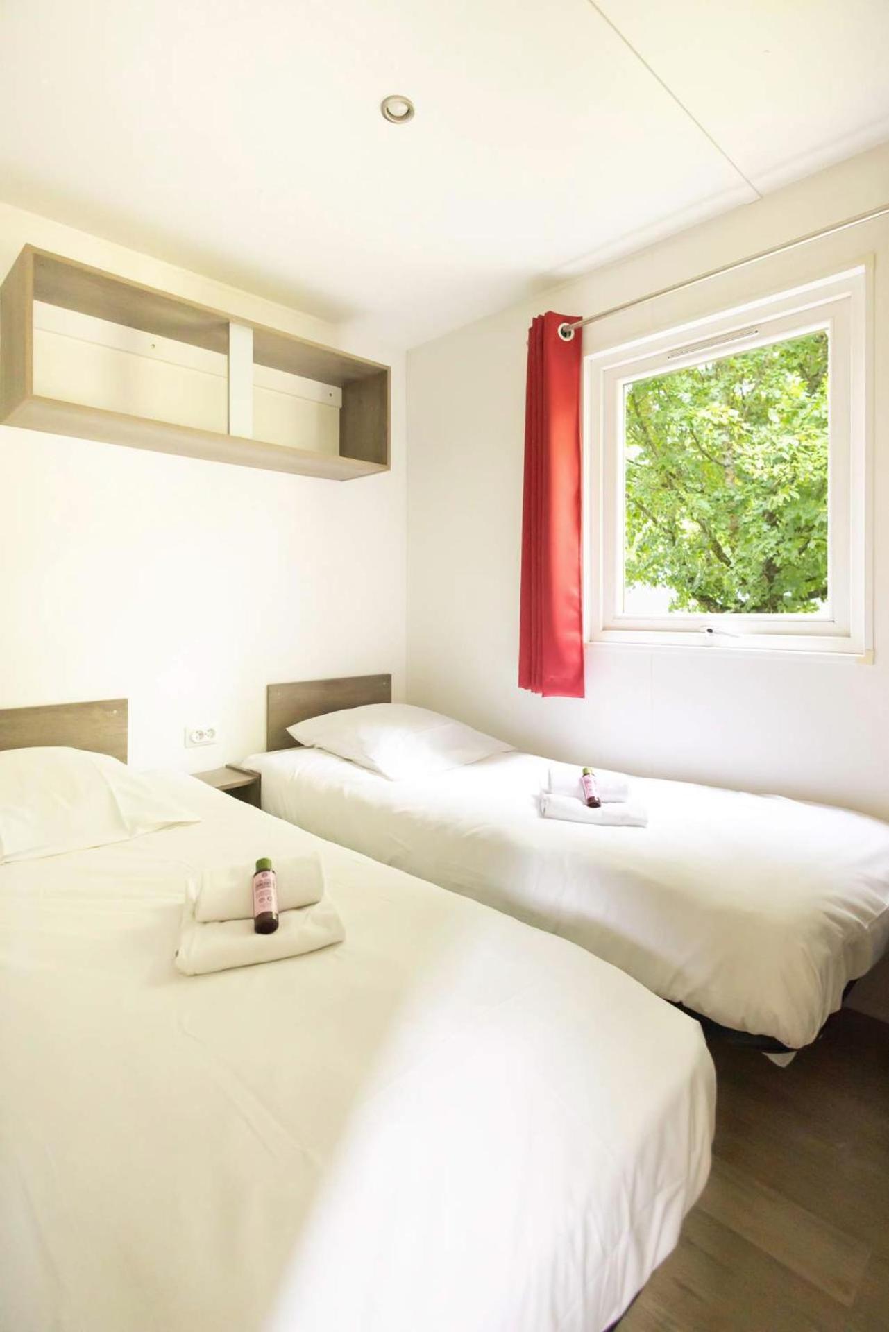 Rives Nature Camping 2*